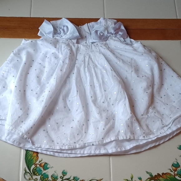 Unknown Other - Silver and White 🤍 Lovely Girls Dress